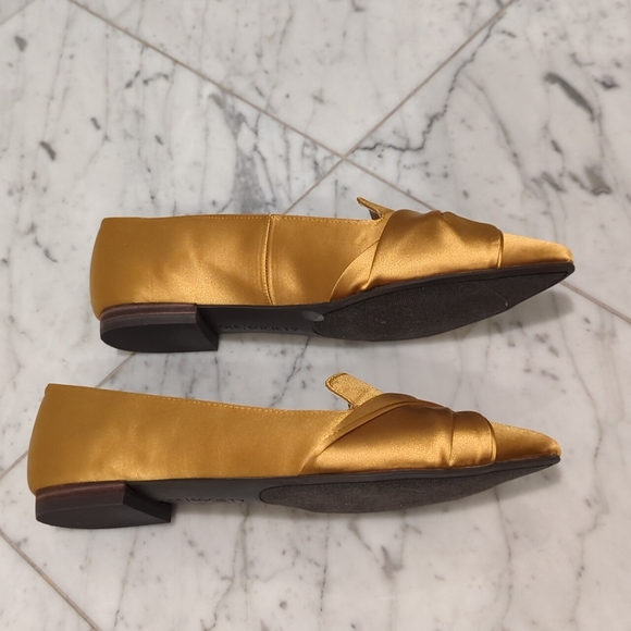 Soul Society Lydiah honey gold 7.5 flats - brand new. No box. - Picture 2 of 6